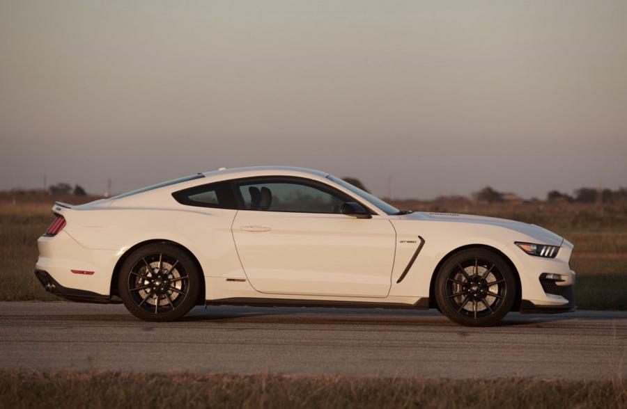  Shelby GT350 HPE800 Supercharged by Hennessey 2016 года  (фото 2 из 6)